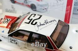 1/18 Classic Holden Vh Commodore Hdt 1983 Bathurst Winner Brock Harvey Signed