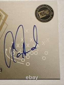 2010 Aaron Hernandez Press Pass Authentics Autograph Rookie Card