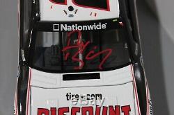 2013 Ryan Blaney Discount Tire Kentucky Win 1/24 NASCAR Diecast Autographed