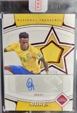 2022 National Treasures World Cup Star Swatch Autograph /10 Vinicius Jr
