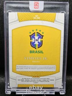 2022 National Treasures World Cup Star Swatch Autograph /10 Vinicius Jr
