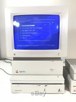 Apple IIGS A2S6000 Vintage Computer Woz Signed Limited Edition with Extras