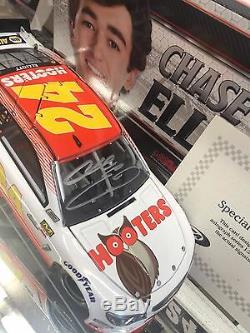 Autographed Chase Elliott 2017 Hooters 1/24 Scale Action Nascar Diecast