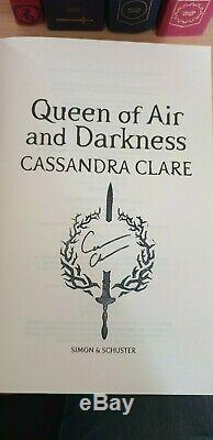 Cassandra Clare Dark Artifices SIGNED Waterstones Runes Editions Lady Midnight