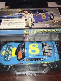 Factory Autographed 2019 1/24 Dale Earnhardt Jr #8 Retro Darlington Hellmanns