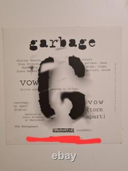 GARBAGE Vow 7 45RPM, Limited Edition Single Signed / Autographed RARE