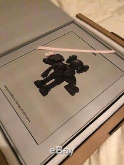 Kaws Ngv Gone Print Signed Numbered Limited Edition Art Book / Screenprint