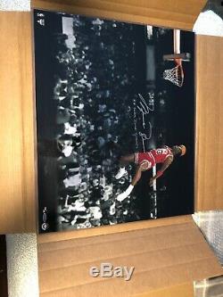 Michael Jordan Autographed Upper Deck Poster 20x24 Limited Edition 26/88 Perfect