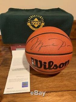 Michael Jordan I'm Back Autographed Basketball Limited Edition 1995