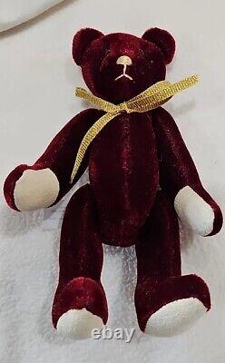 Pauline Bjonness Scarlet 21 Signed Limited Edition Doll 207/950