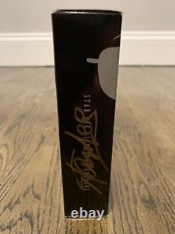 Rare Stan Lee Signed Autographed Cologne Collectors Limited Edition NYCC