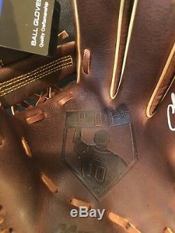 SIGNED Mizuno Limited Edition Commemorative Chipper Jones HOF Glove #56/110