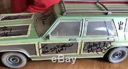 VACATION 1979 WAGON FAMILY TRUCKSTER Autograph Chevy Chase, D'Angelo, Hall